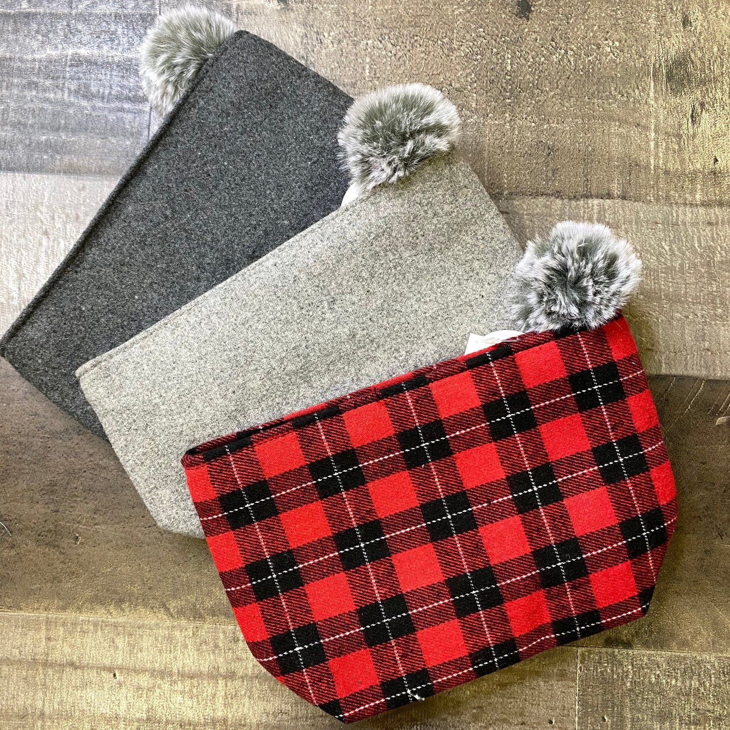 Small Pom Zip Pouch