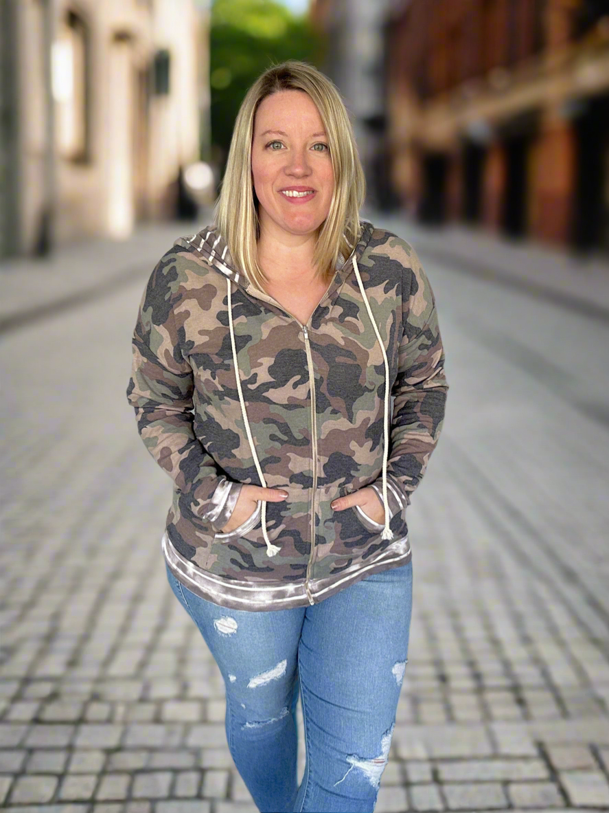 Camo Zip Up Lightweight Hoodie - PLUS