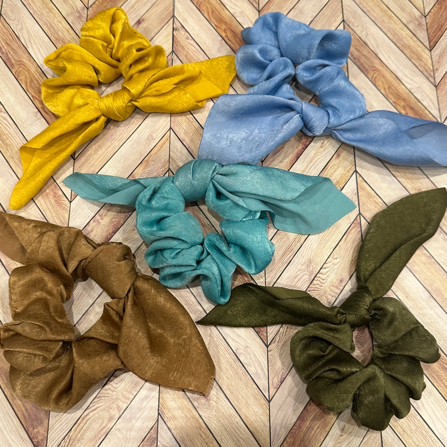 Satin Bow Scrunchies