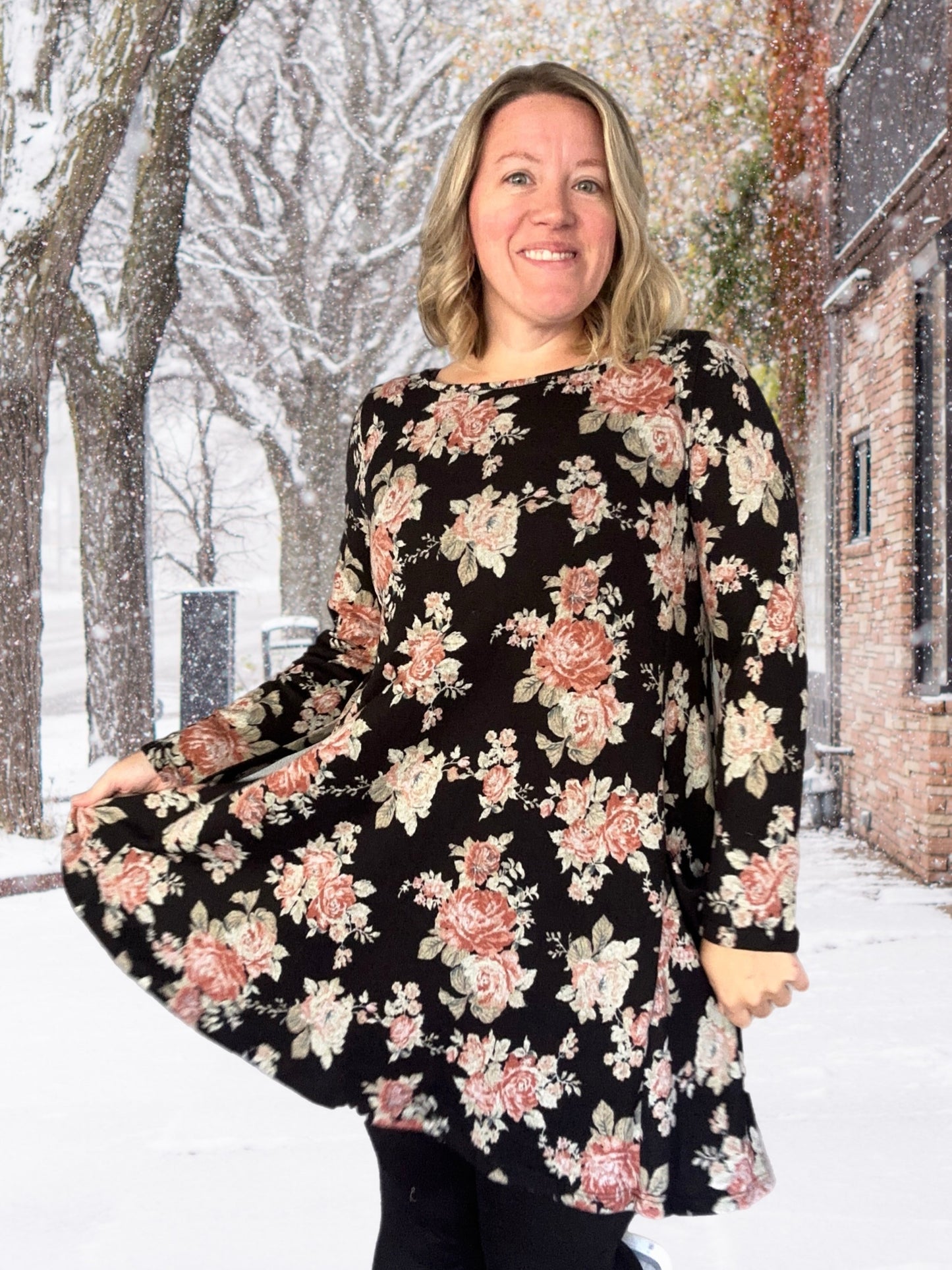 Hacci Floral Knit Tunic Dress with Pockets