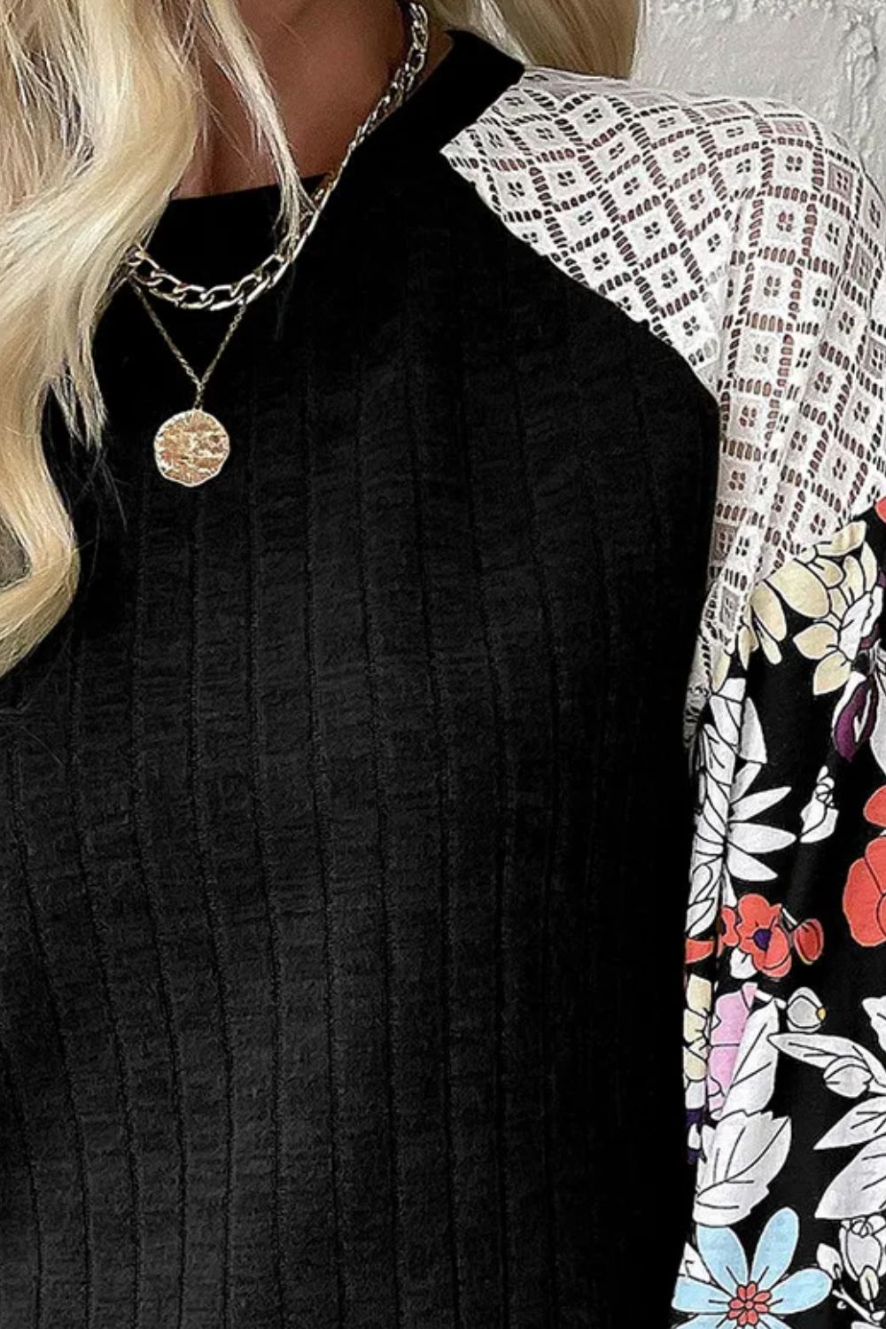 Printed Round Neck Lace Long Sleeve Top