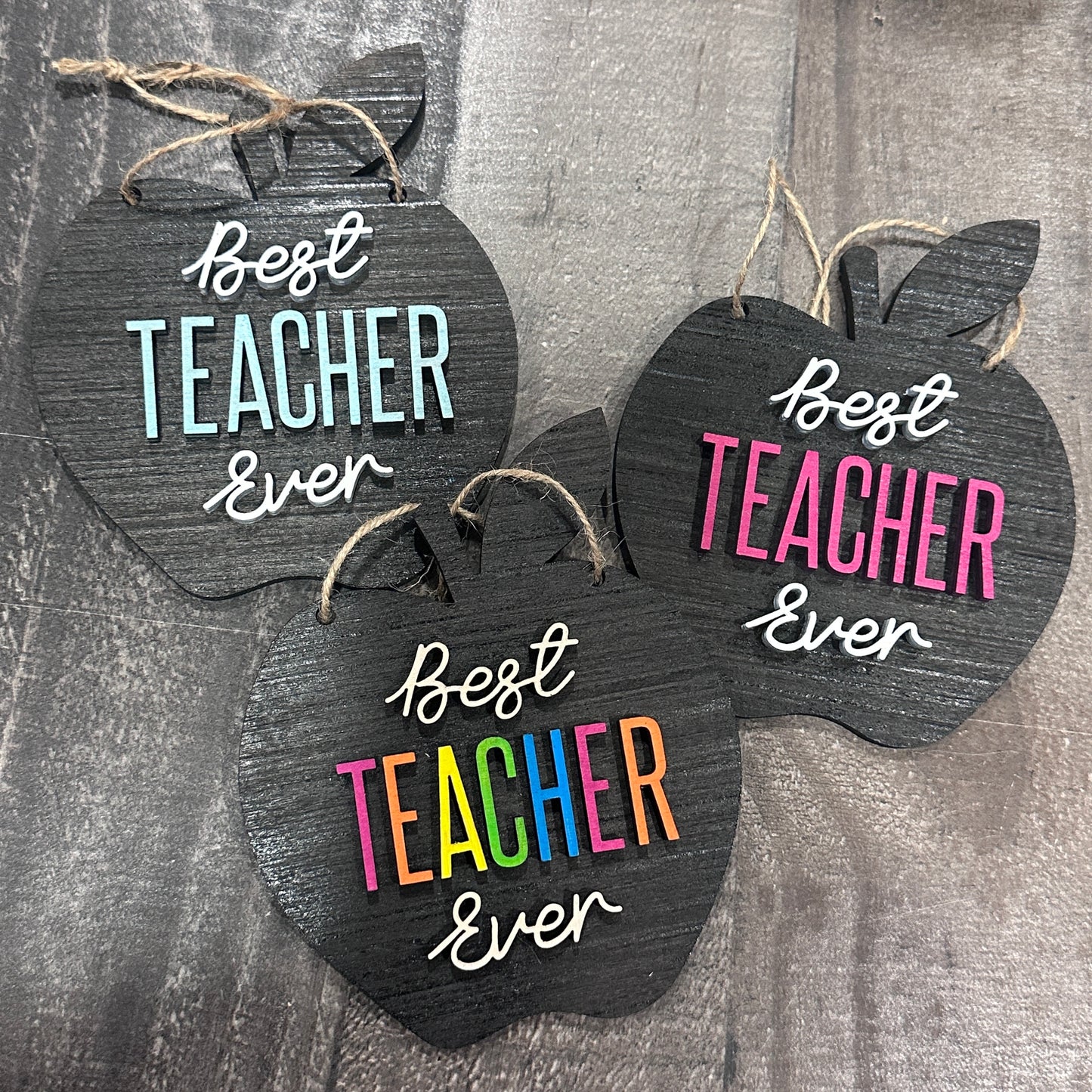 Apple Teacher Hanger