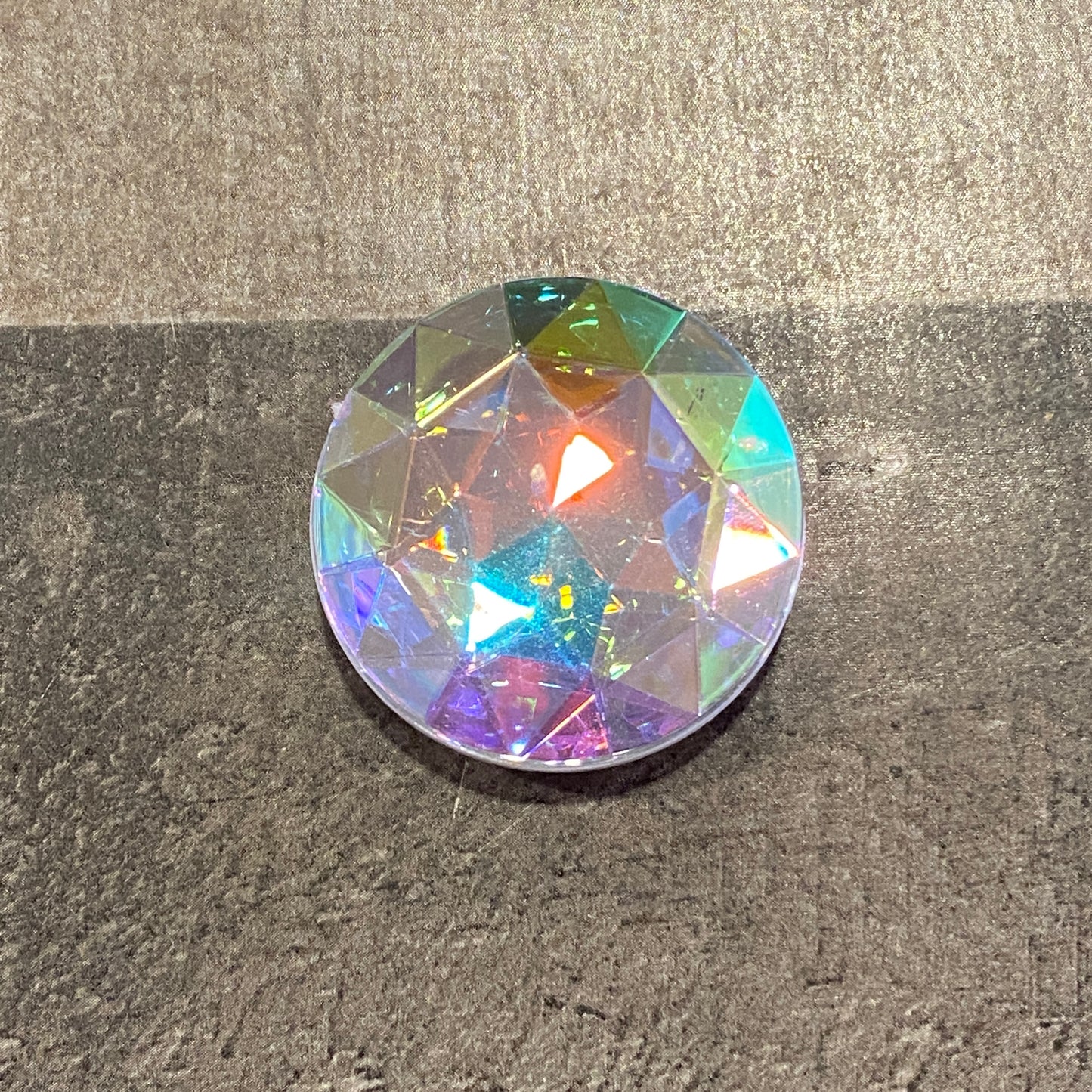 Jewel Pop socket