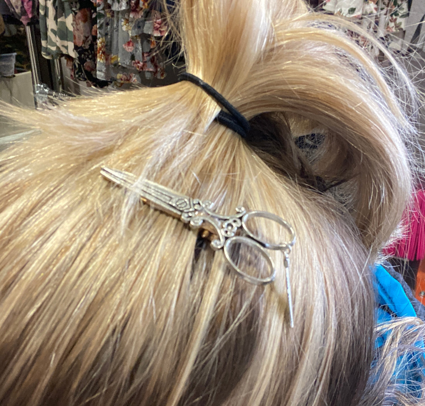 Vintage Scissors Hair Clip